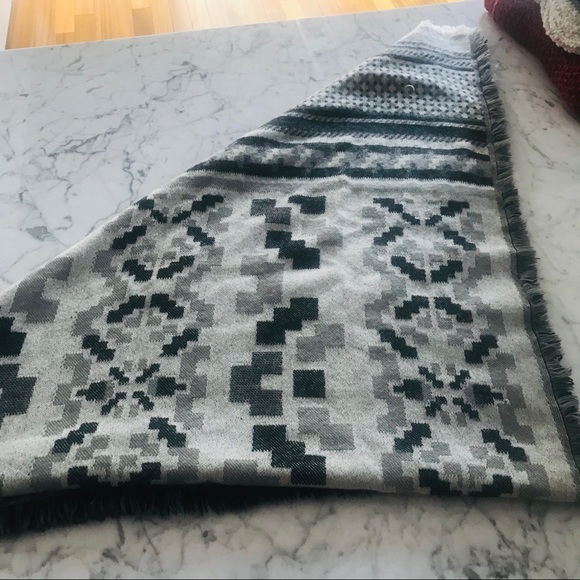 Wool Winter Shawl or Large Scarf - Picture 4 of 6